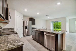 56 - 5415_Logan_Cave_Ave_Wimauma_FL_33598