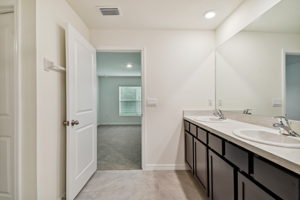 40 - 5415_Logan_Cave_Ave_Wimauma_FL_33598