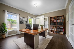 TRIPOD-23 virtually staged.jpeg