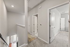  Photo 31