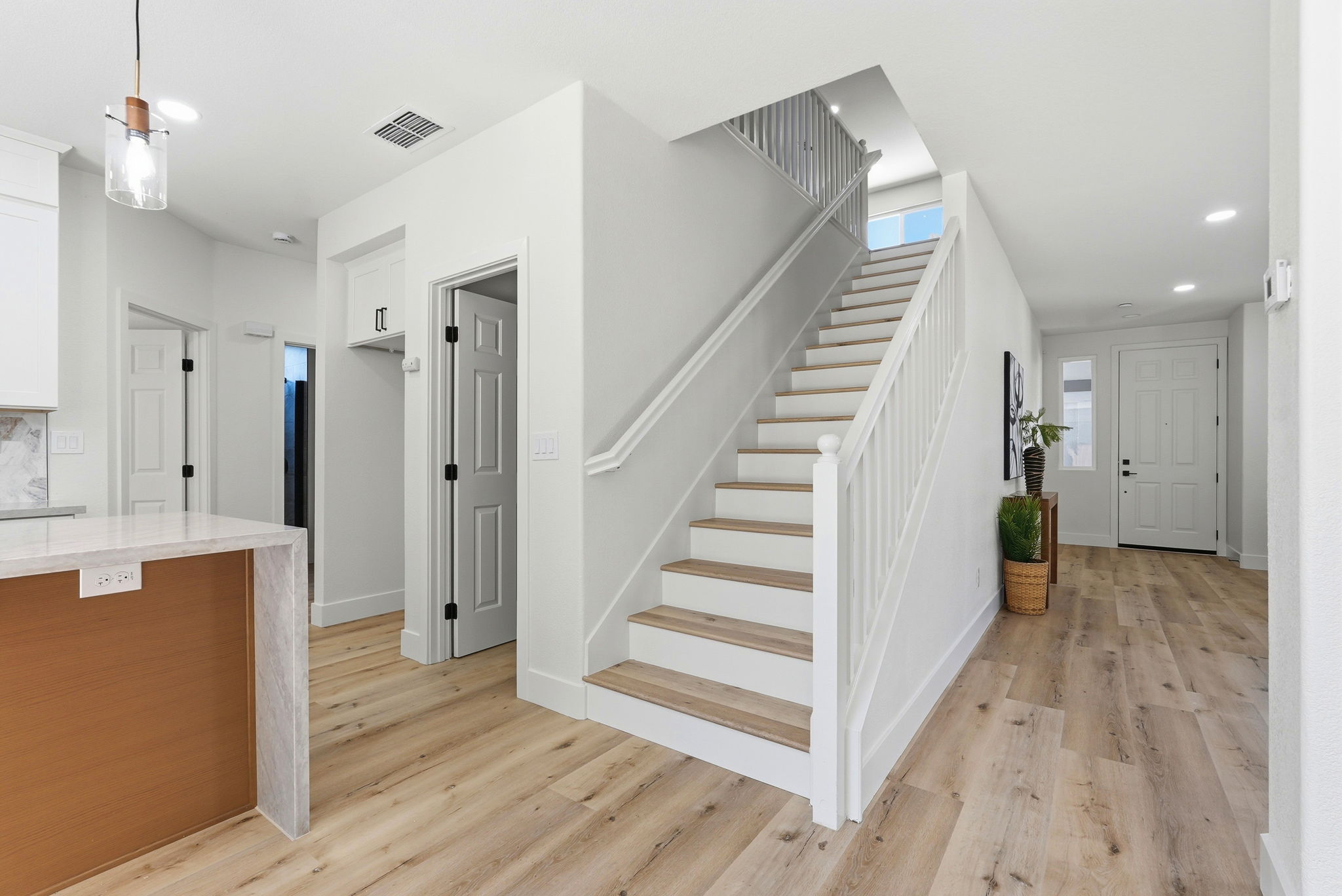 023_F8_5417 Elk Hollow Ct