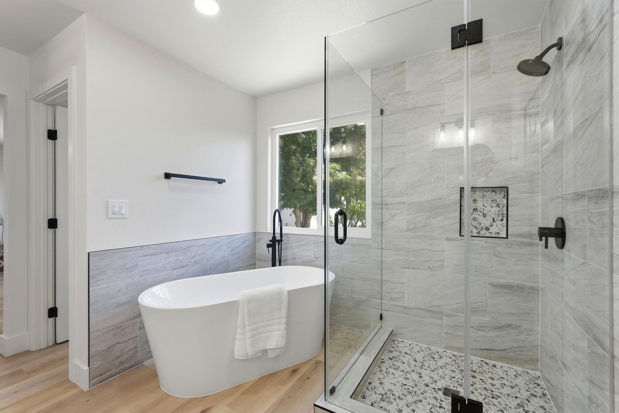043_F8_5417 Elk Hollow Ct