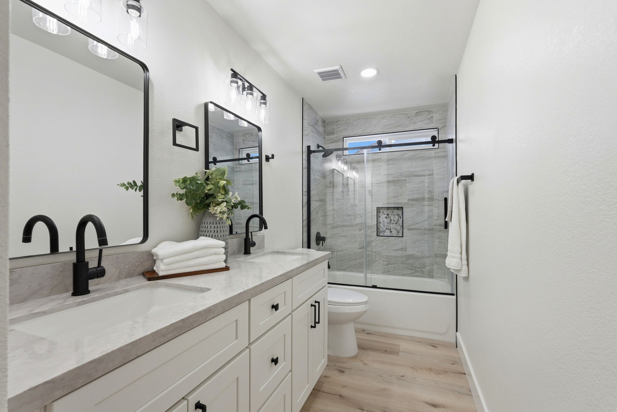 044_F8_5417 Elk Hollow Ct