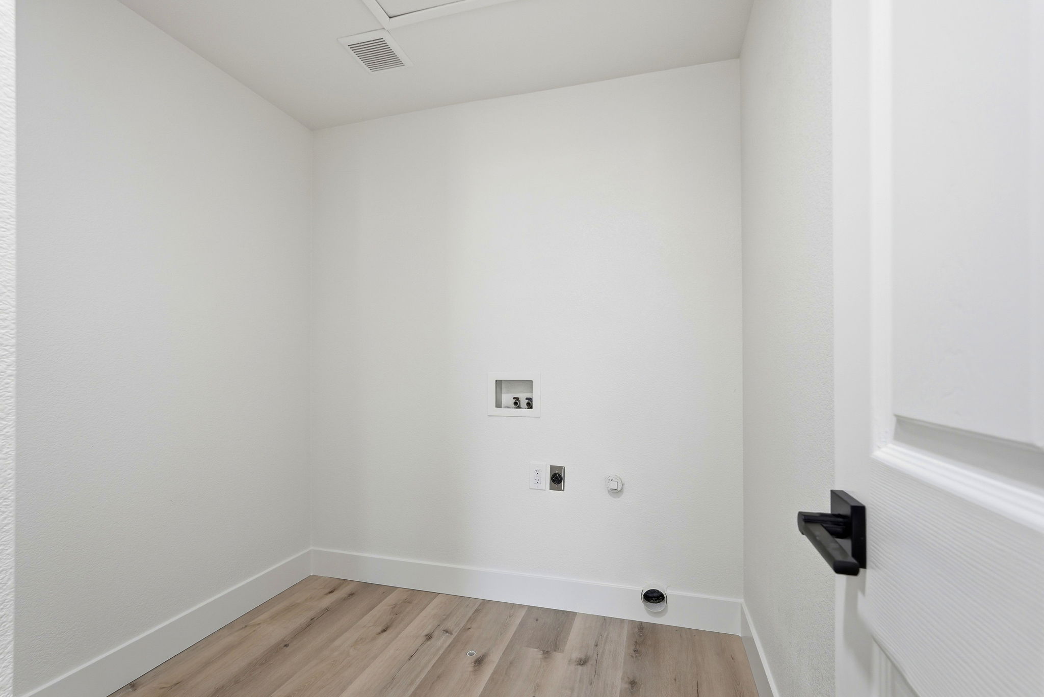 048_F8_5417 Elk Hollow Ct