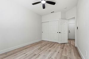 030_F8_5417 Elk Hollow Ct