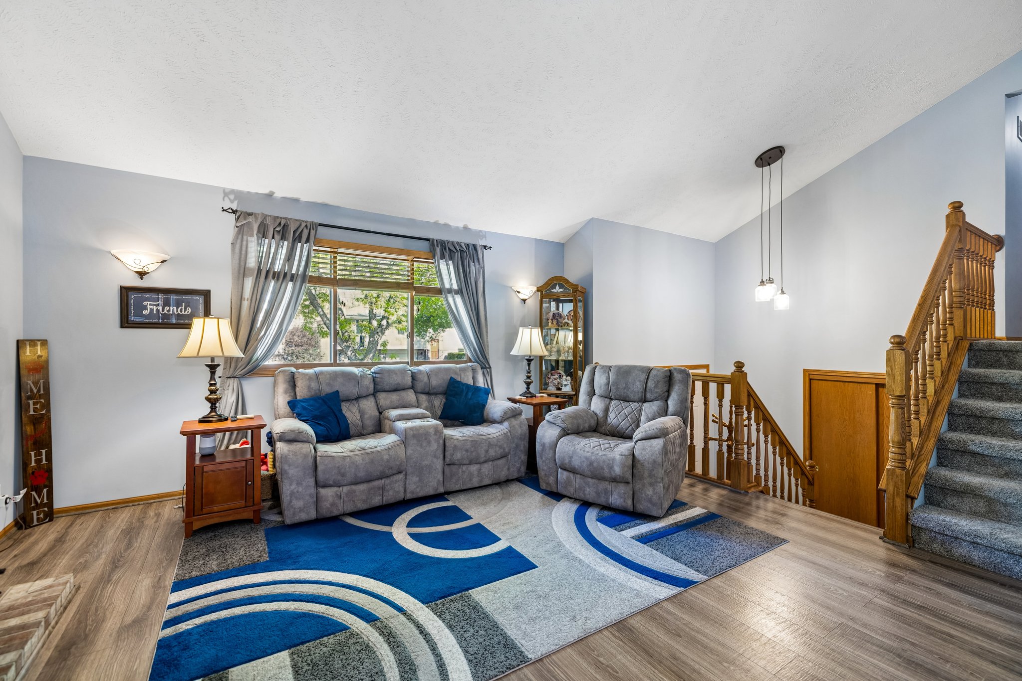 5417 S 78th St_007.jpg