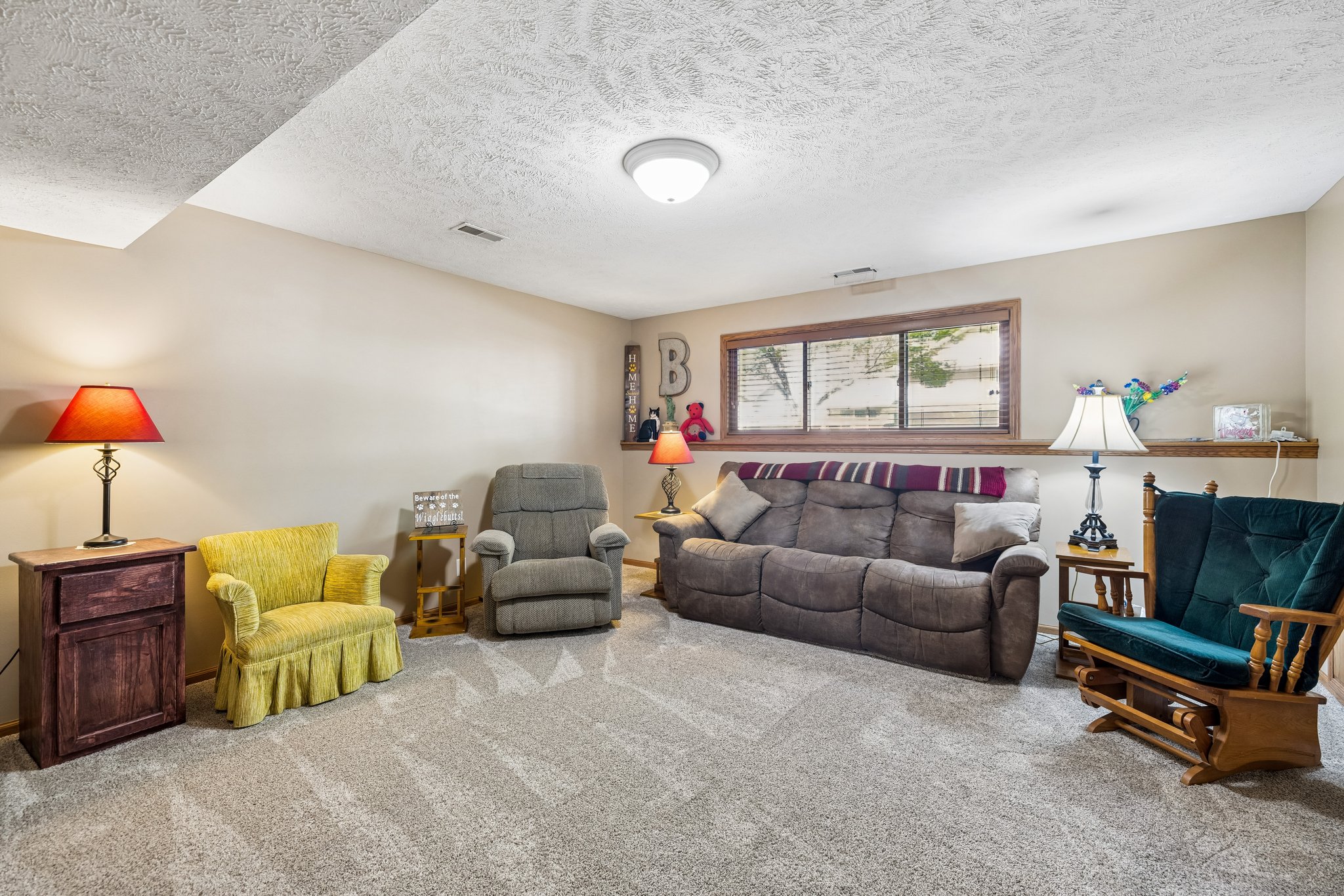 5417 S 78th St_022.jpg