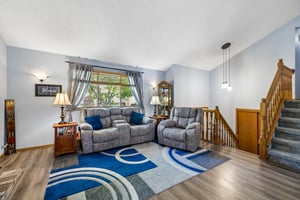 5417 S 78th St_007.jpg