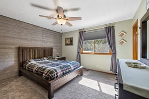 5417 S 78th St_014.jpg