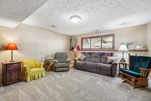 5417 S 78th St_022.jpg