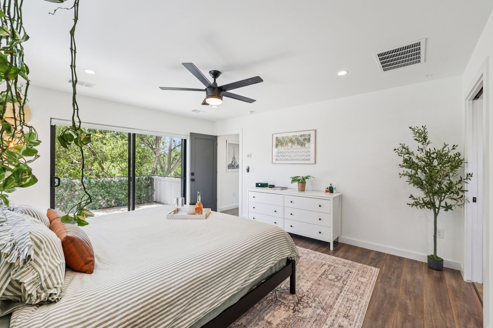 Samuel Huston Ave 2-S2908-032.jpg