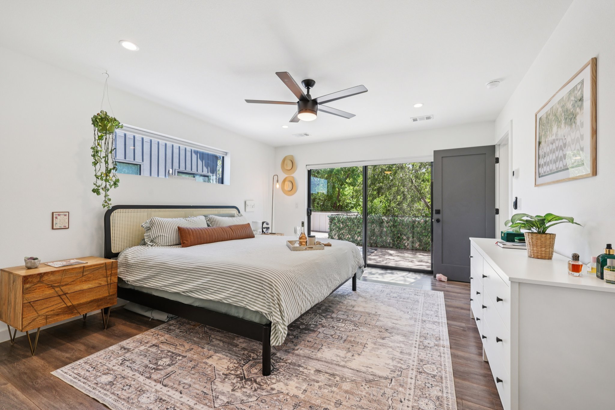 Samuel Huston Ave 2-S2908-033.jpg