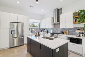 Samuel Huston Ave 2-S2908-020.jpg