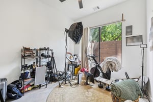 Samuel Huston Ave 2-S2908-024.jpg