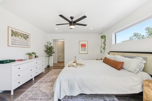 Samuel Huston Ave 2-S2908-040.jpg