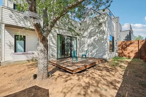 Samuel Huston Ave 2-S2908-050.jpg