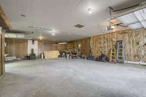 Massive 3+ Car Garage