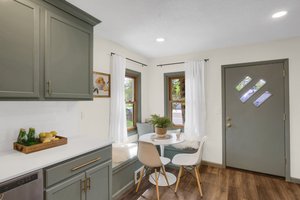 Eat In Kitchen