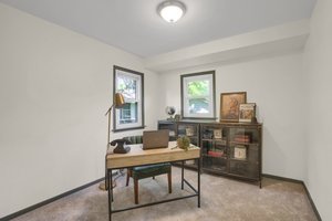 Main Level Bedroom/Office