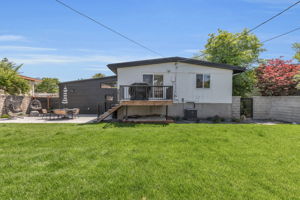  Photo 40