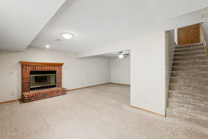  Photo 37