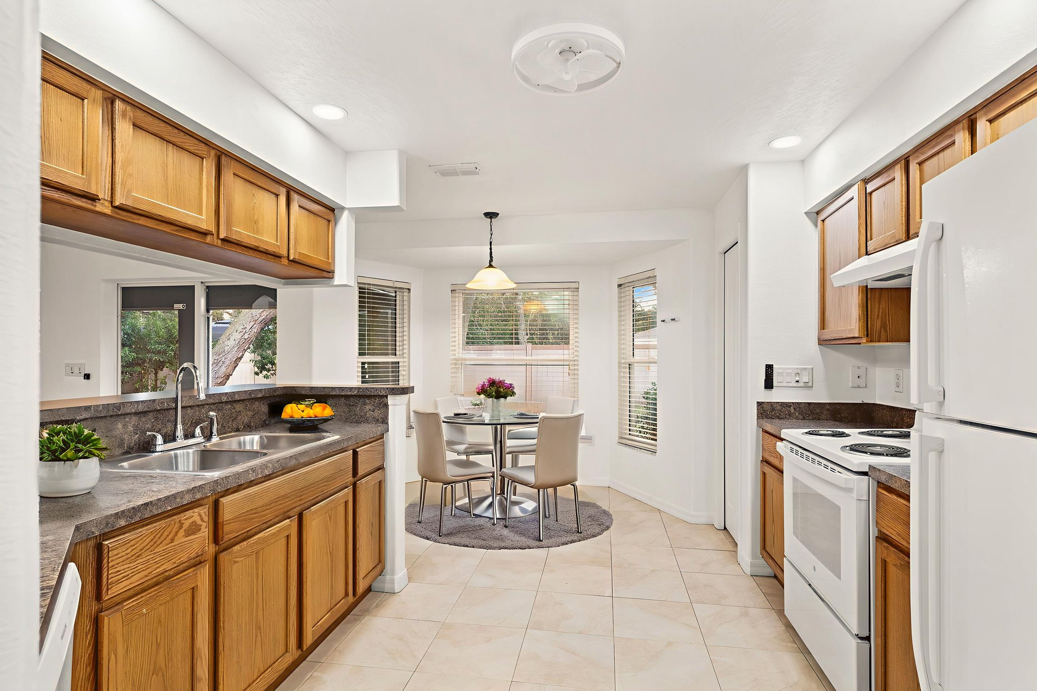 fairfield-15 virtually staged.jpeg