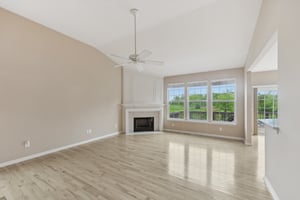 Hadleigh Ct-1405-007.jpg