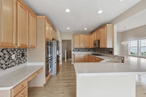 Hadleigh Ct-1405-012.jpg
