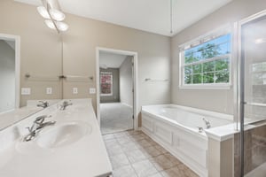 Hadleigh Ct-1405-032.jpg