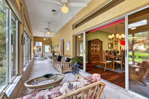 328sf Under-Air Glass-Enclosed Lanai with Golf Front Views!