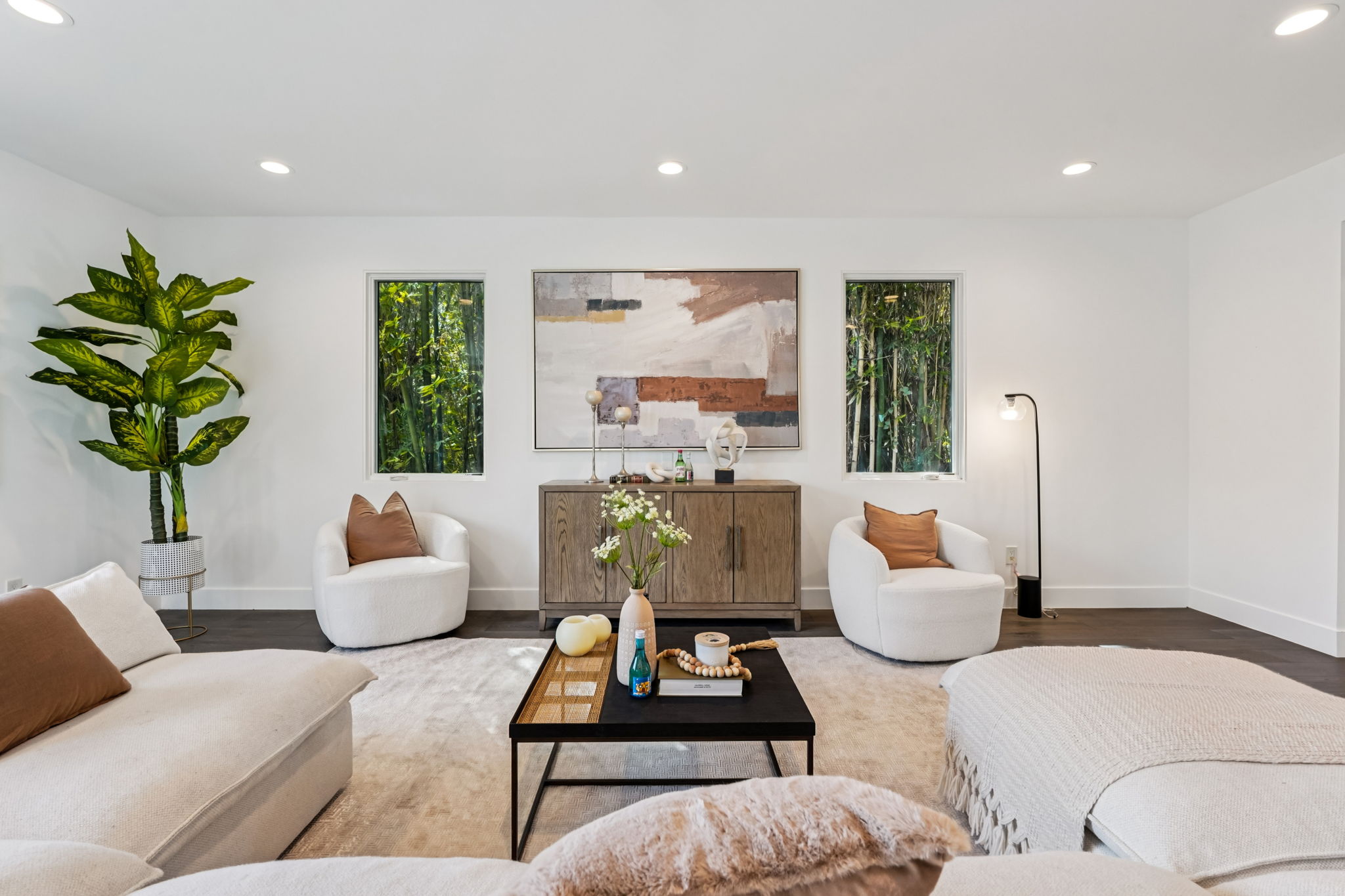 N Commonwealth Ave-S0403-009