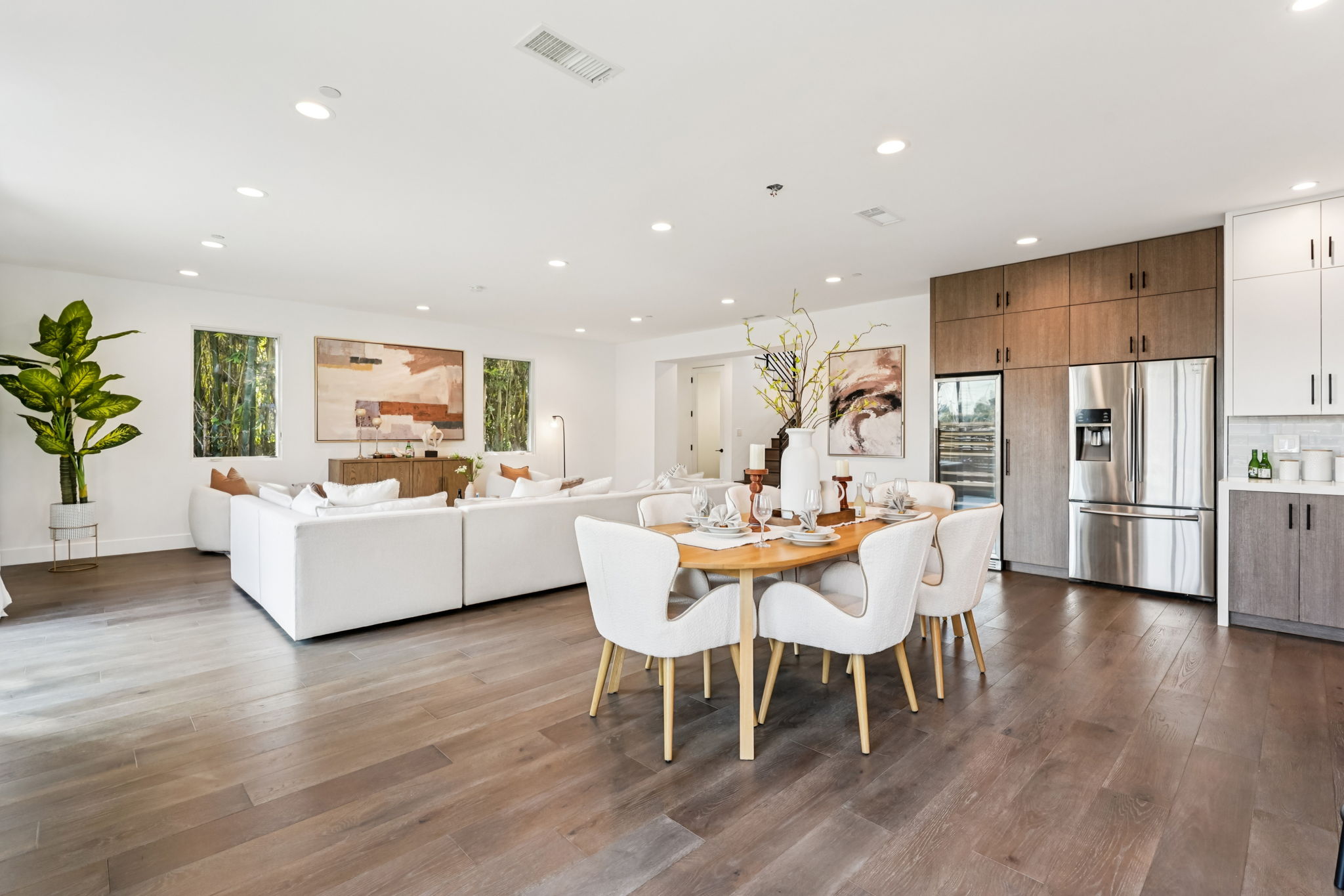 N Commonwealth Ave-S0403-014