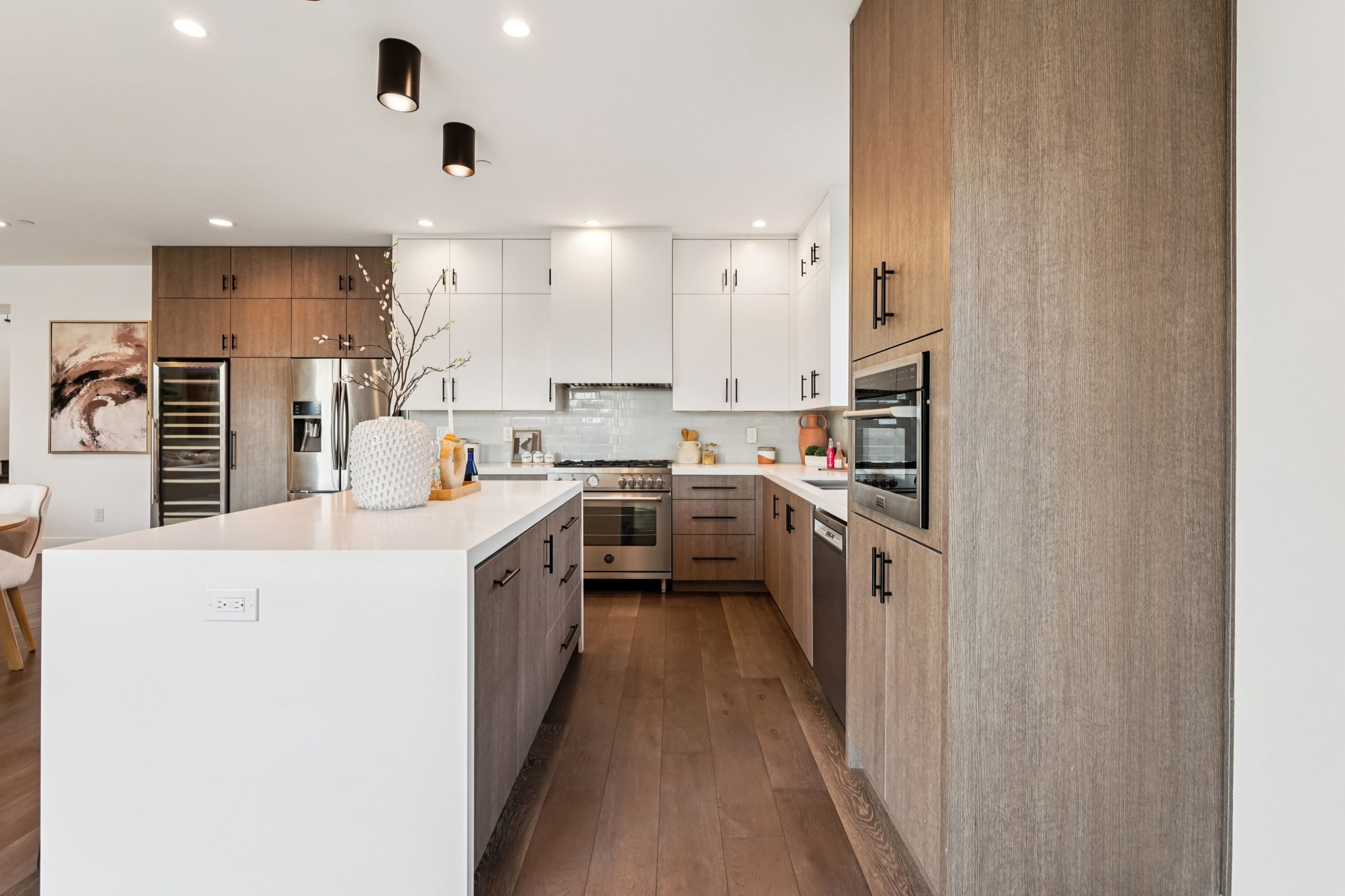 N Commonwealth Ave-S0403-018