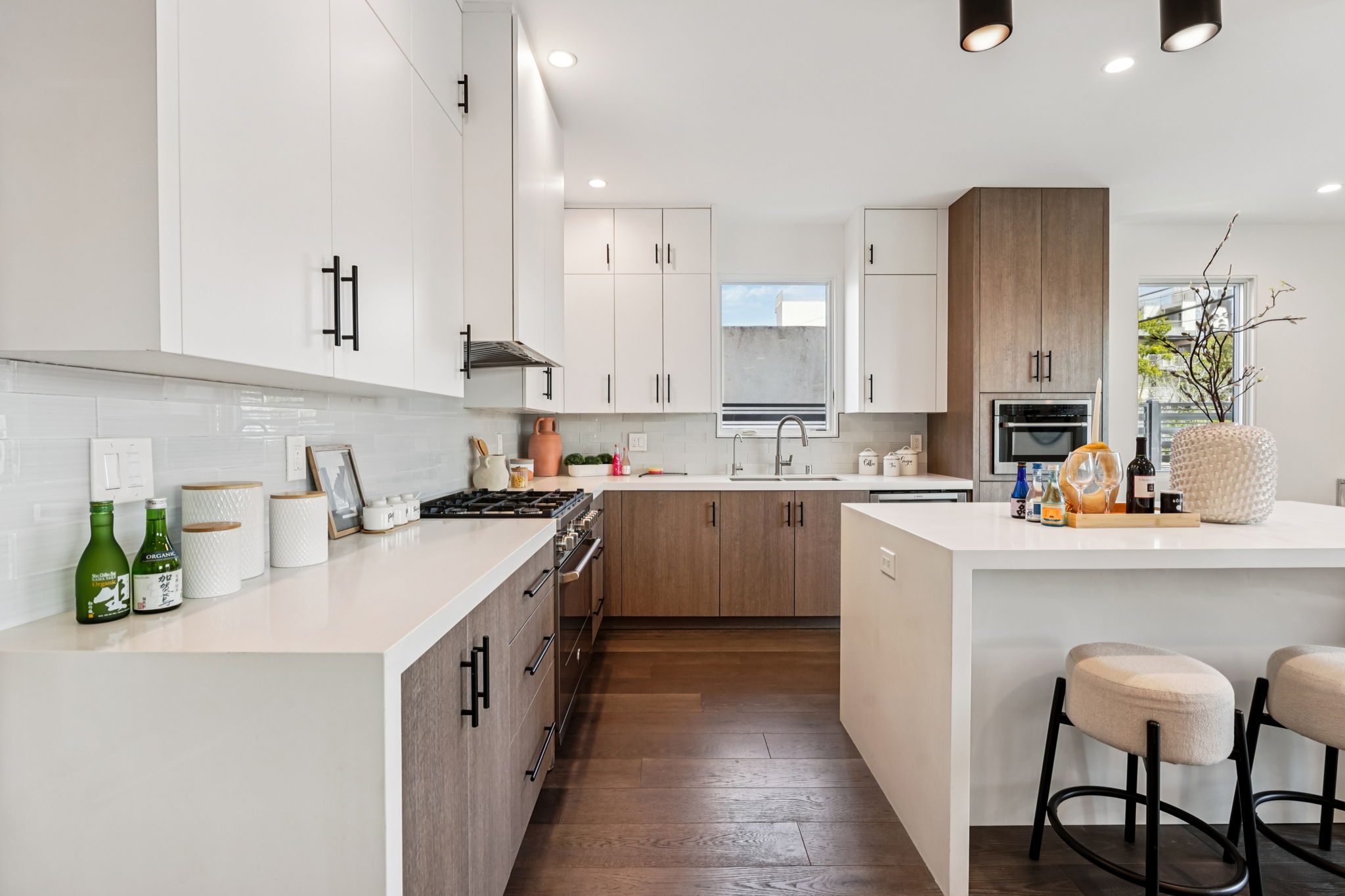 N Commonwealth Ave-S0403-020