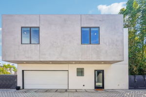 N Commonwealth Ave-S0403-001