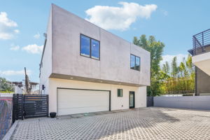 N Commonwealth Ave-S0403-003