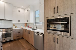 N Commonwealth Ave-S0403-025