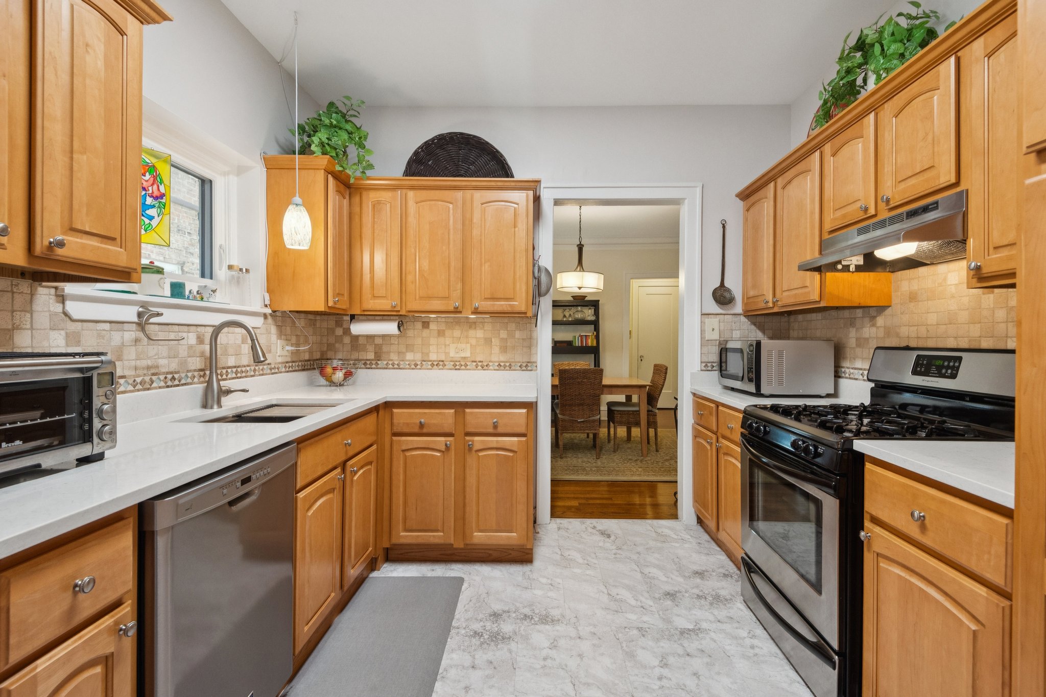 542 W Brompton Ave 1N_006.jpg
