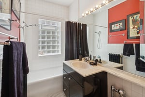 542 W Brompton Ave 1N_008.jpg