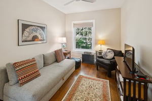 542 W Brompton Ave 1N_009.jpg