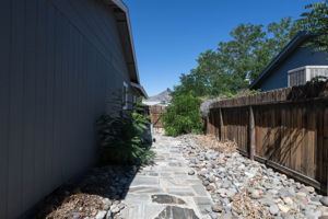  Photo 36