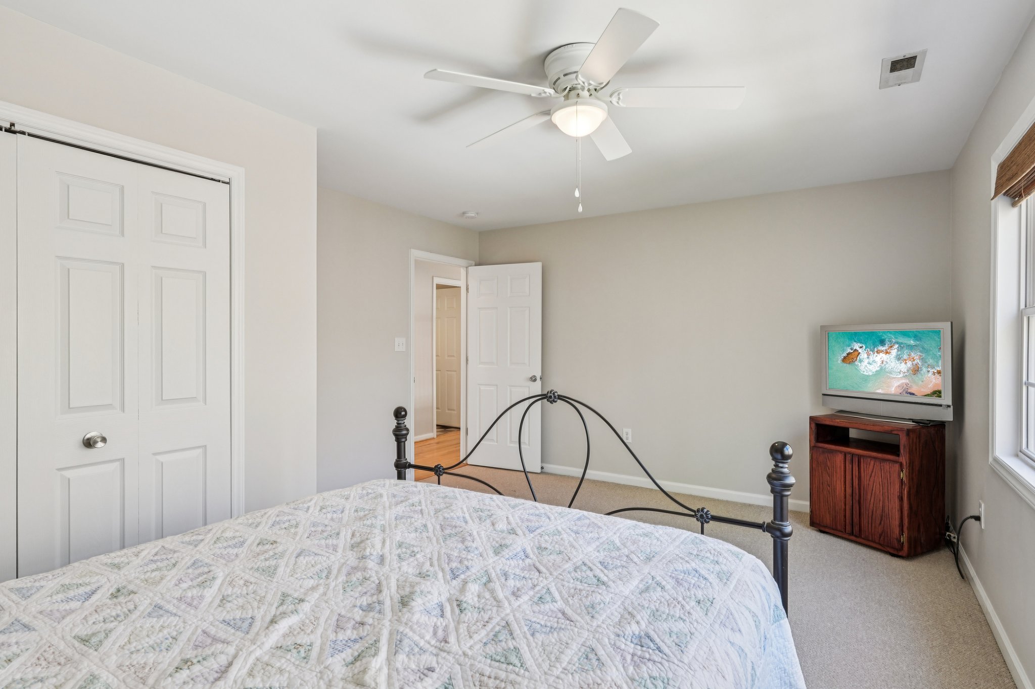 Ashbury Ln-S3003-038.jpg