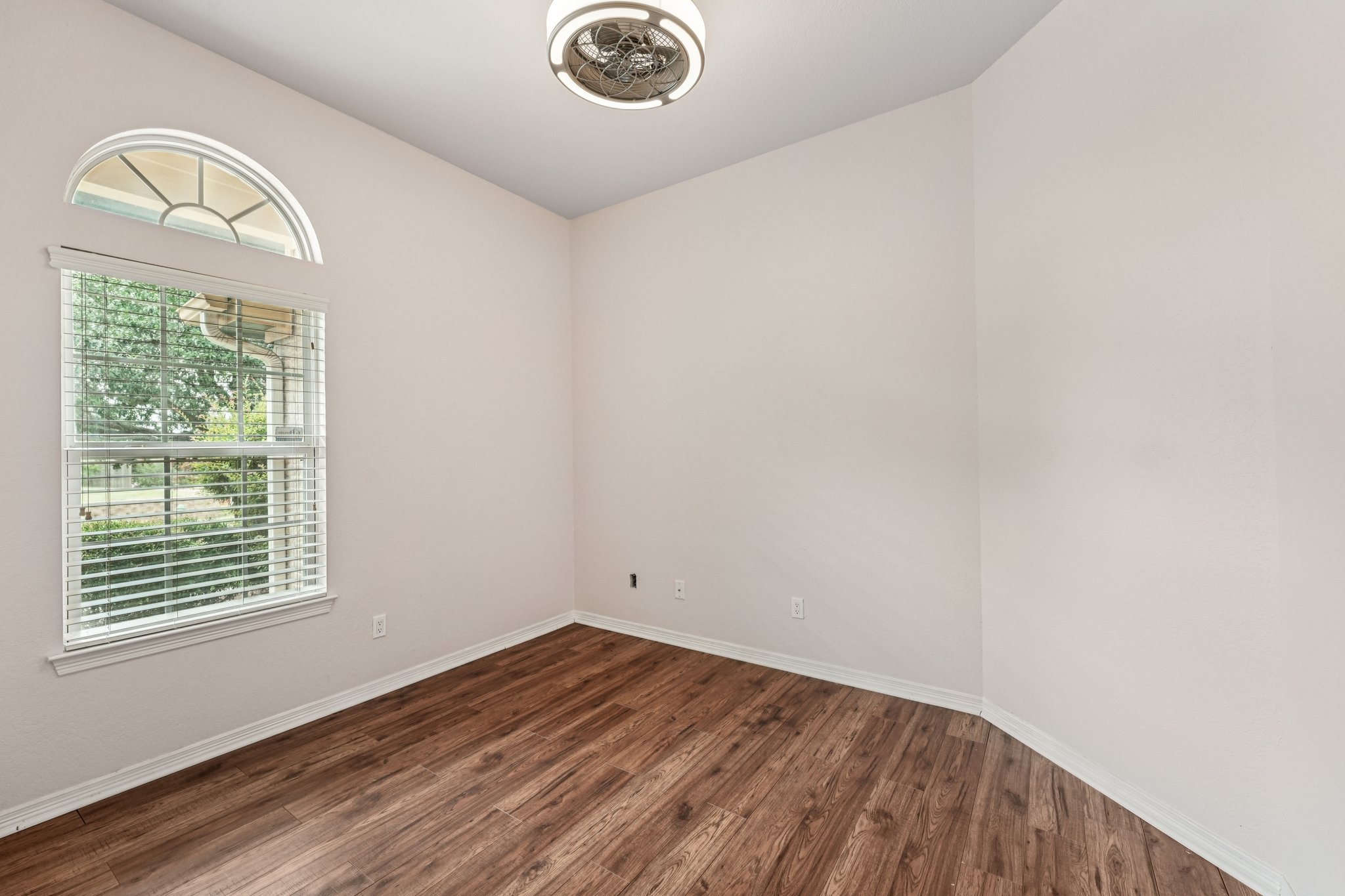 Foxhill Rd-S0308-018.jpg