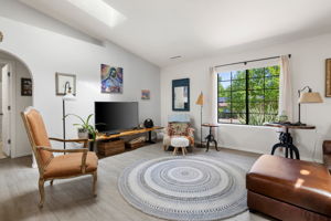 Living Room (2)