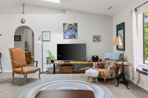 Living Room (3)