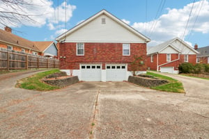 Attached Garage with U shaped entry/exit