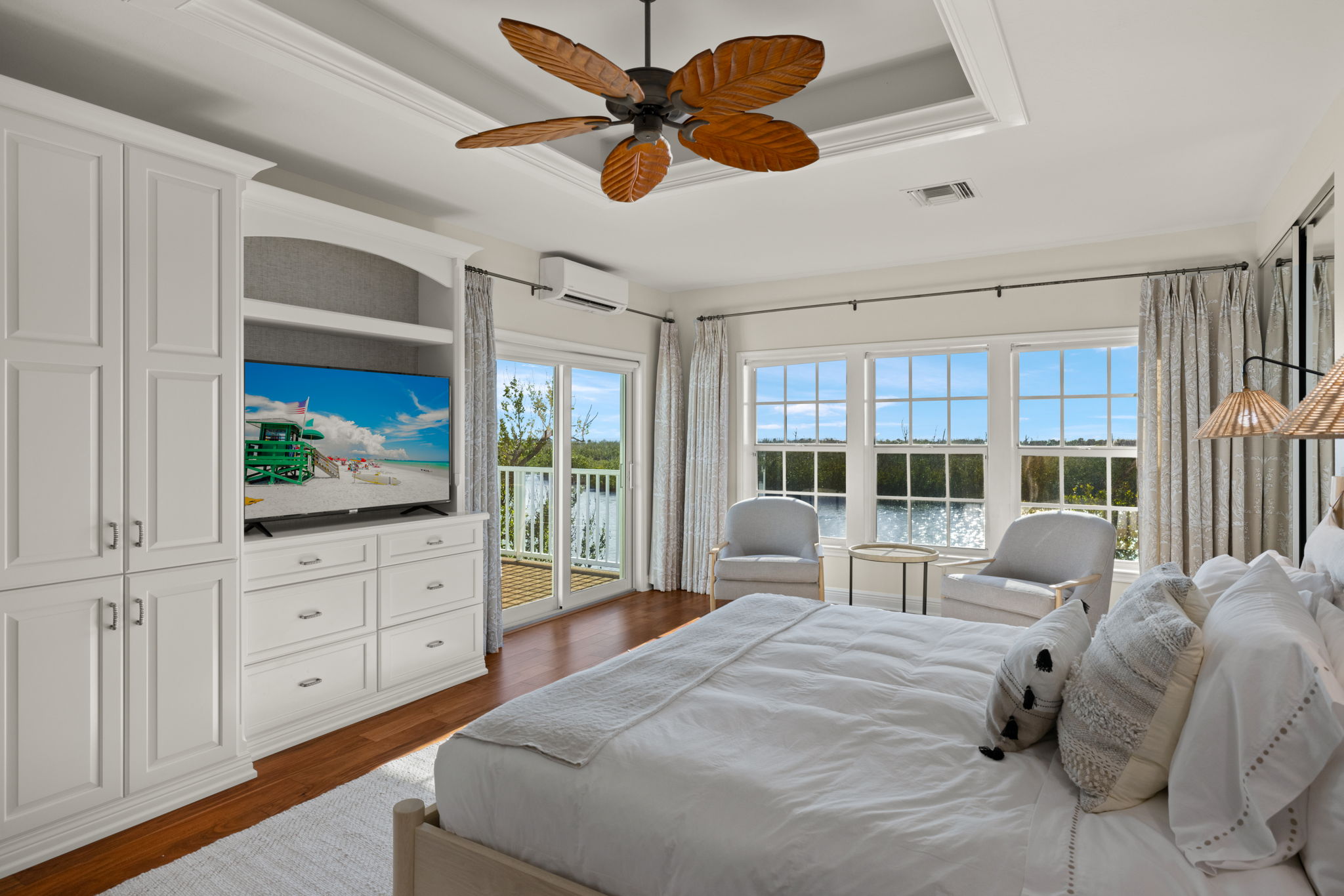 Primary Bedroom 2 of 4