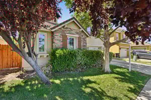 Dorcey Dr-S0907-002.jpg