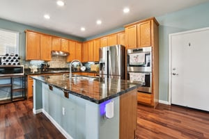 Dorcey Dr-S0907-010.jpg