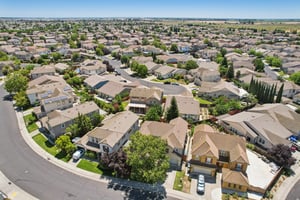 Dorcey Dr-S0907-031.jpg
